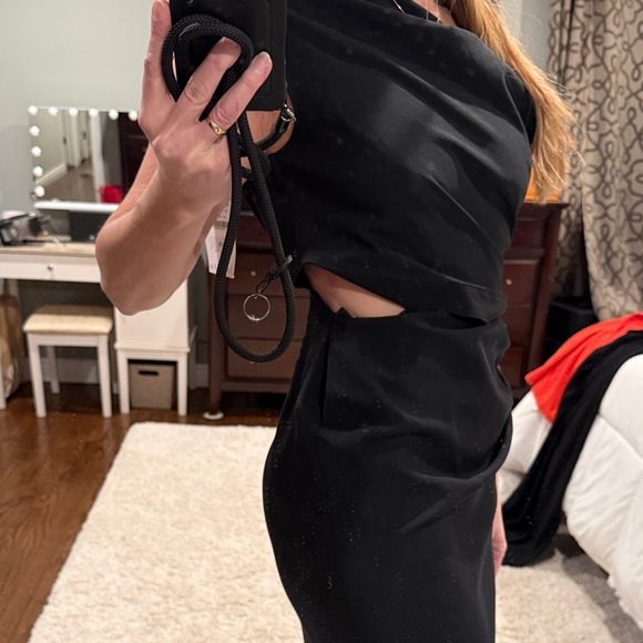 Zara Chic Black One-Shoulder Dress waist open  size L NWT - Picture 5 of 5